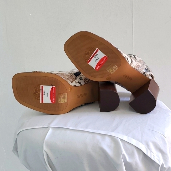 NEW Kensli Sandal VINCE CAMUTO Taupe Size 7, 8, 9 and 10 - Picture 11 of 12